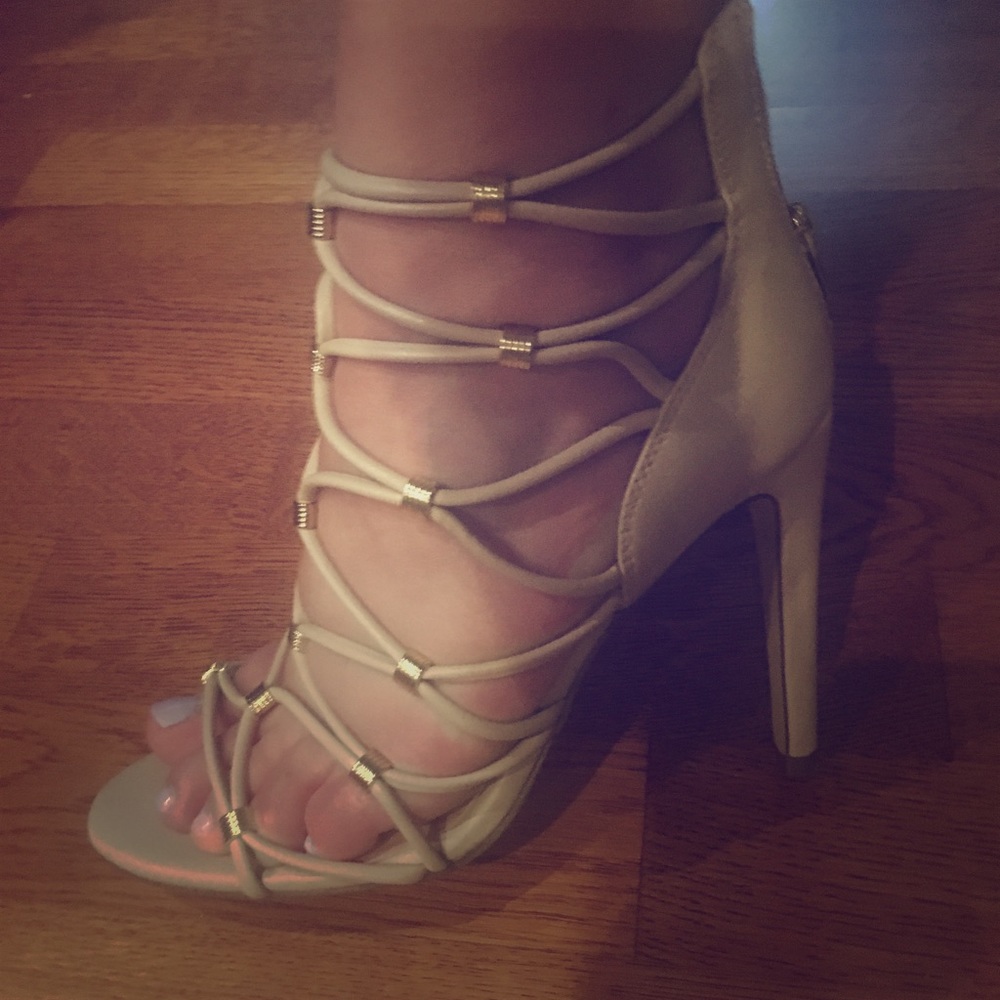 Aldo nude and gold strappy shoes